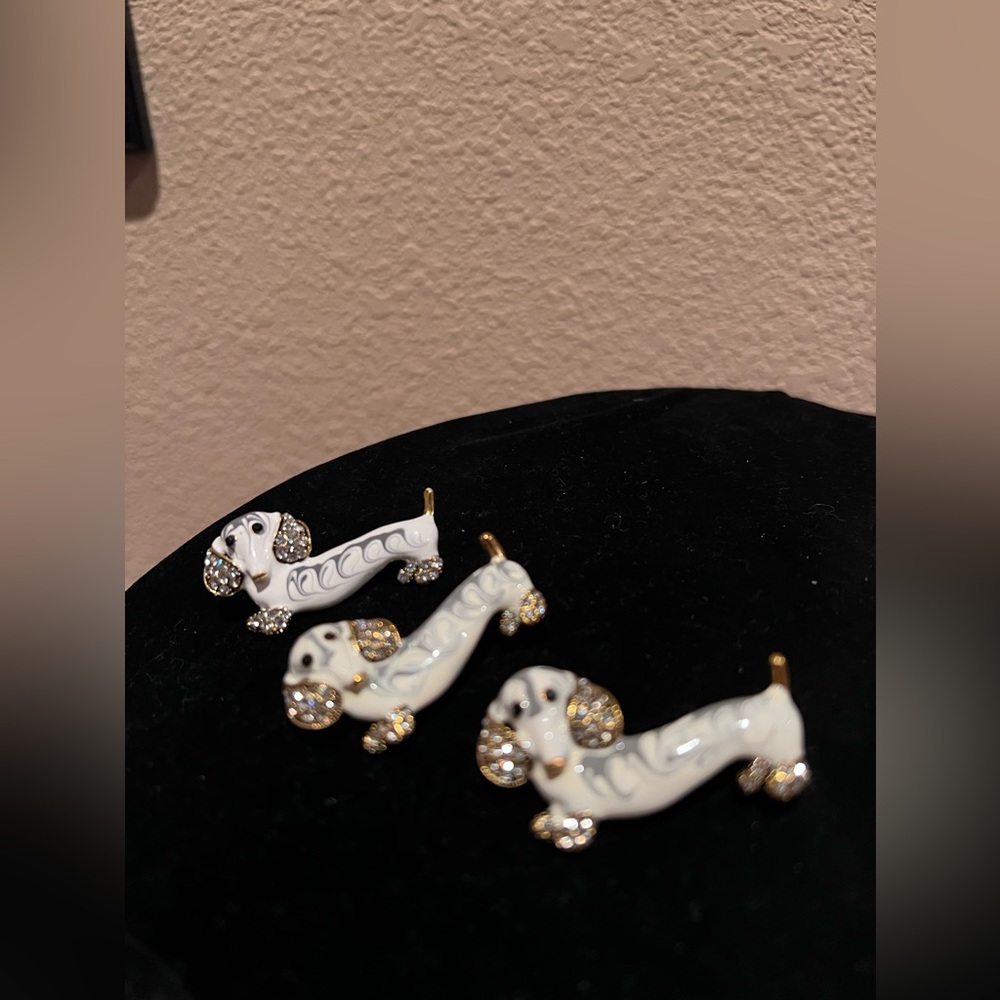 Set of dog pins